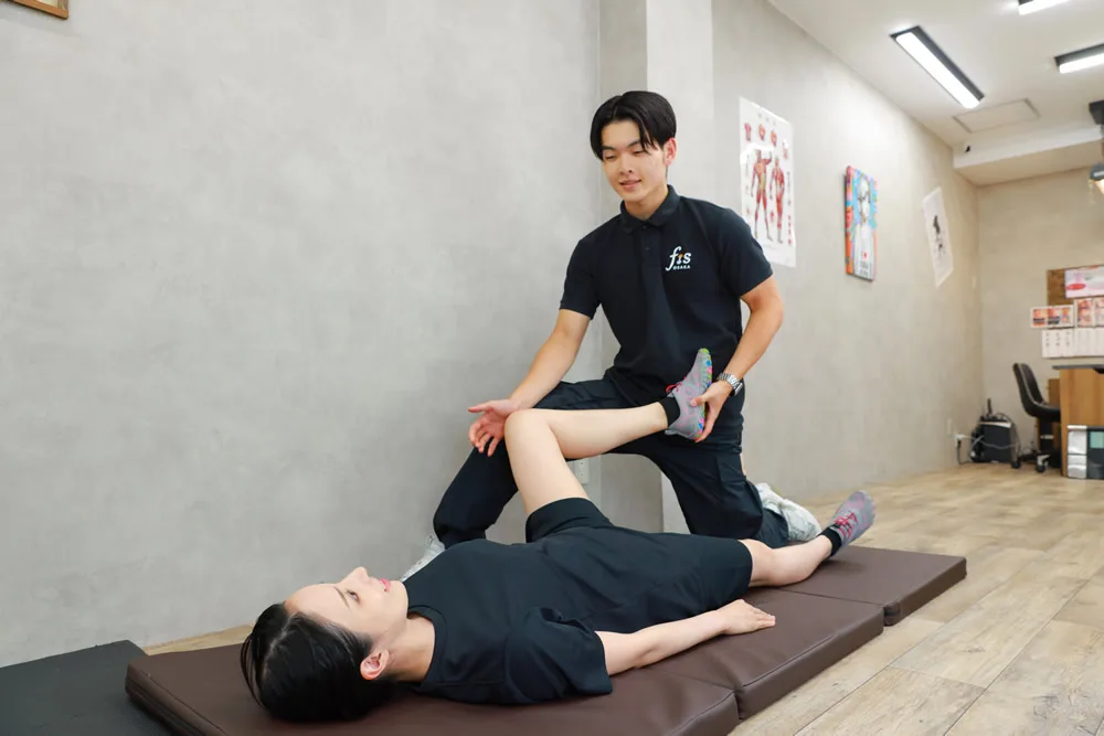 ストレッチ指導の様子